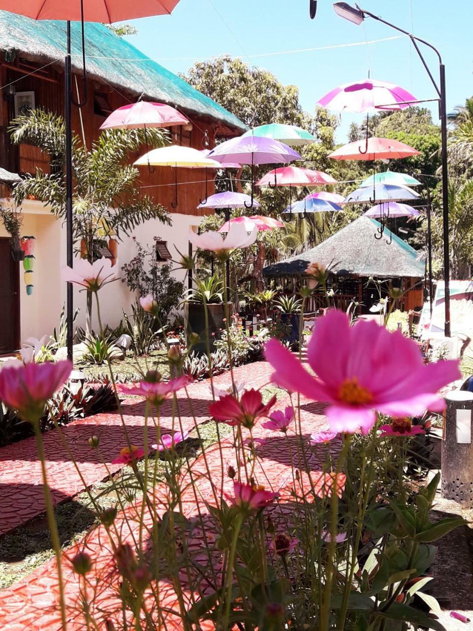 Samkara Restaurant And Garden Resort Lucban Экстерьер фото