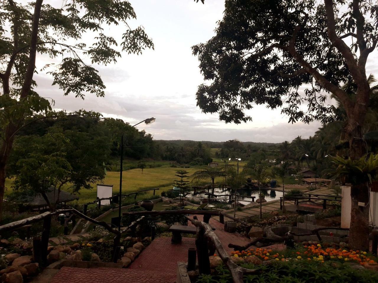 Samkara Restaurant And Garden Resort Lucban Экстерьер фото
